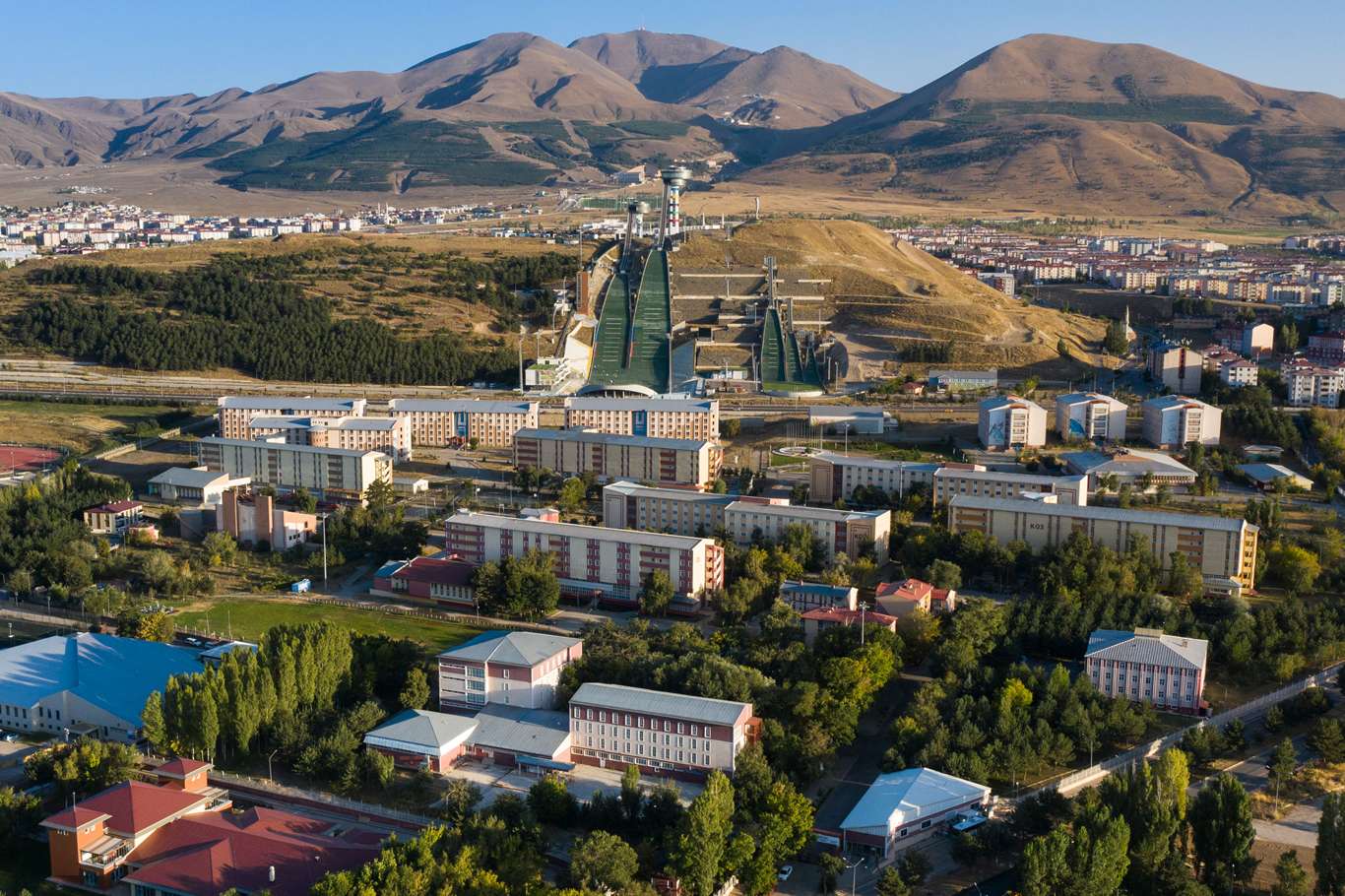 Atatürk Üniversitesi sözleşmeli personel alacak Atatürk Üniversitesi sözleşmeli personel alacak
